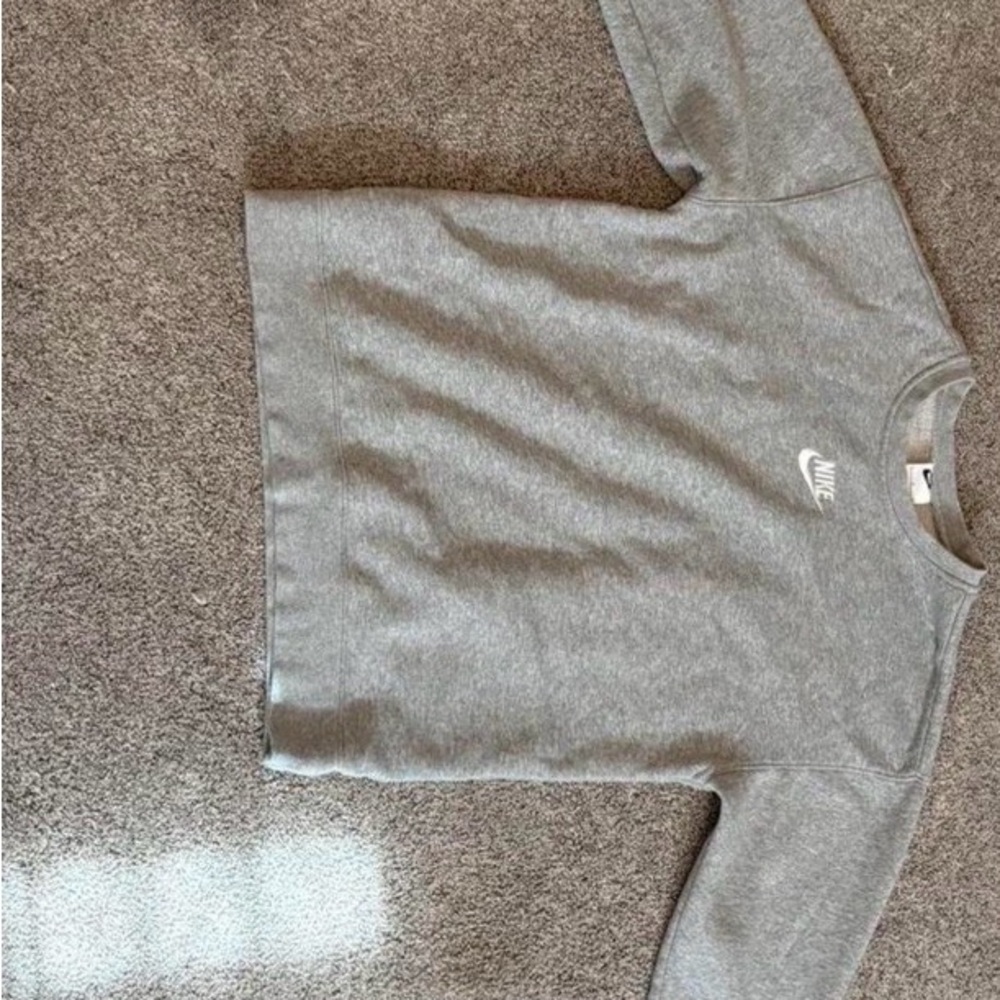 Nike Grey Kids Crewneck Sweatshirt with White Logo